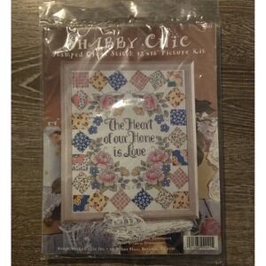 DESIGN WORKS Stamped Cross Stitch Kit The HEART OF OUR HOME IS LOVE Shabby Chic